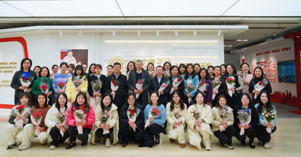中国科学院上海高等研究院欢庆国际劳动妇女节<br/>